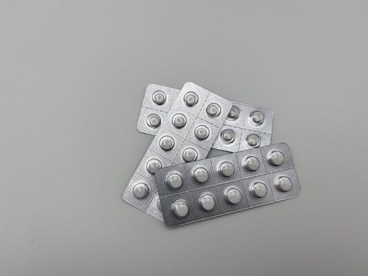 Tablet GS-441524 Kemurnian Tinggi untuk Formula Hewan Lisan Kucing FIP Administrasi Harian Yang Stabil